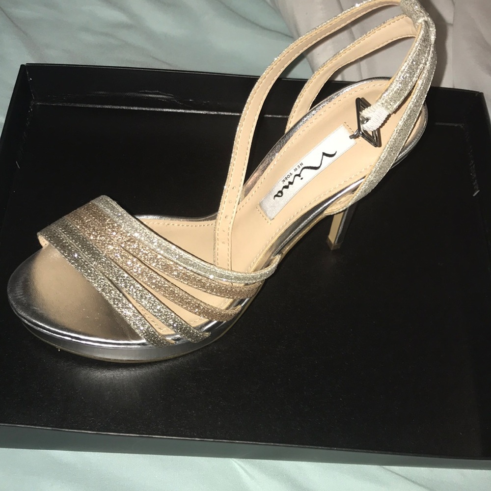 new you’re nina prom sparkly heels size 7